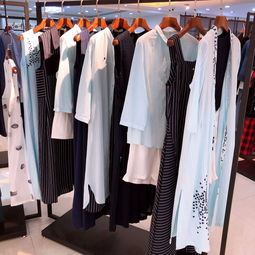 儒煜服飾 中國(guó)森系女裝 夏休閑棉麻上海品牌折扣尾貨批發(fā)